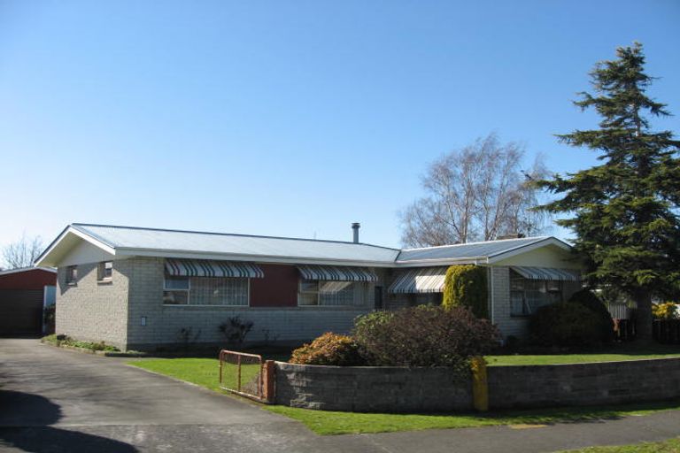 Photo of property in 5 Hornsby Street, Carterton, 5713