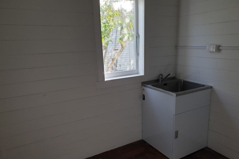 Photo of property in 6 Locarno Avenue, Sandringham, Auckland, 1025