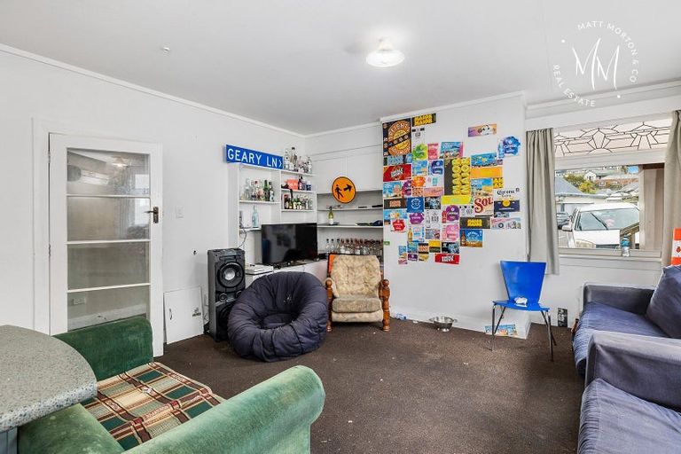 Photo of property in 123 Harbour Terrace, North Dunedin, Dunedin, 9016