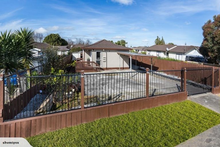 Photo of property in 3/66 Palmers Road, Clendon Park, Auckland, 2103