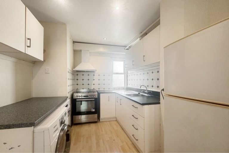 Photo of property in Sherwood Mews, 28r Bidwill Street, Mount Cook, Wellington, 6021