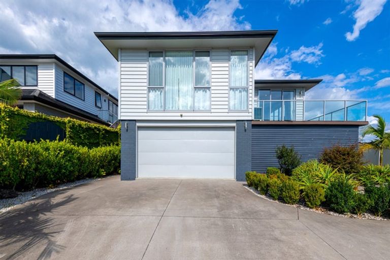 Photo of property in 152 Ninth View Avenue, Beachlands, Auckland, 2018