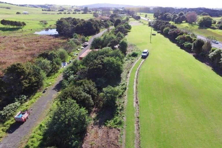 Photo of property in 12 Doctors Hill Road, Ruakaka, 0582