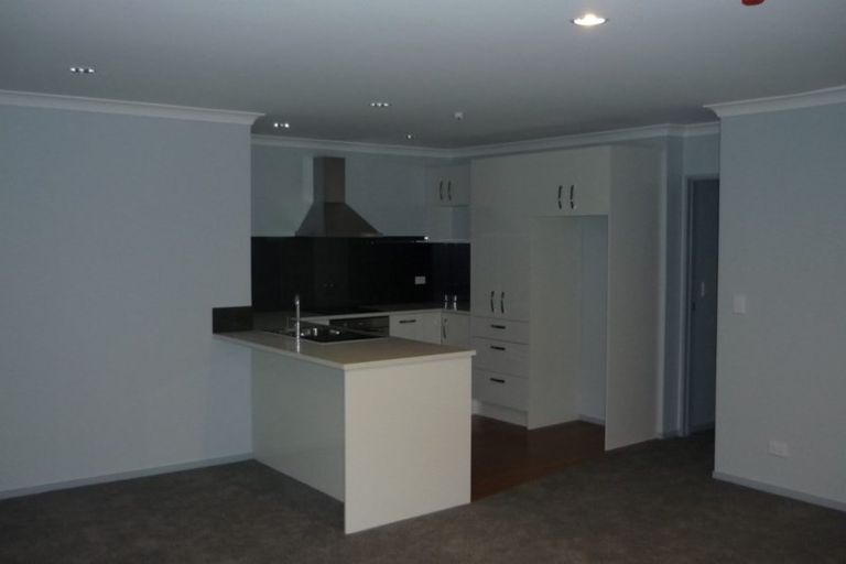 Photo of property in Santa Rosa, 3/340 Gulf Harbour Drive, Gulf Harbour, Whangaparaoa, 0930