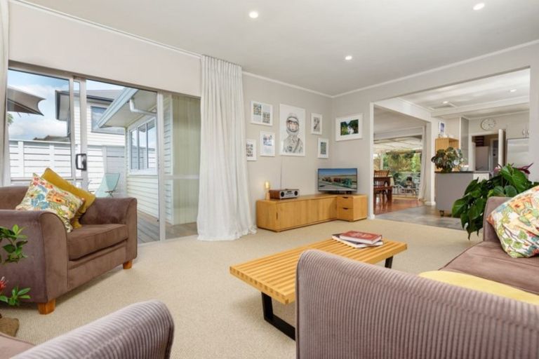 Photo of property in 12 Campbell Road, Mount Maunganui, 3116