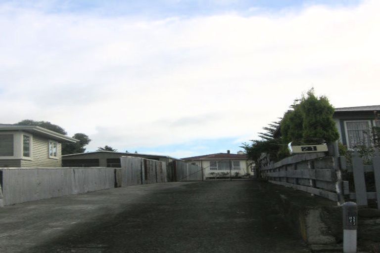 Photo of property in 21 Pembroke Street, Highbury, Palmerston North, 4412