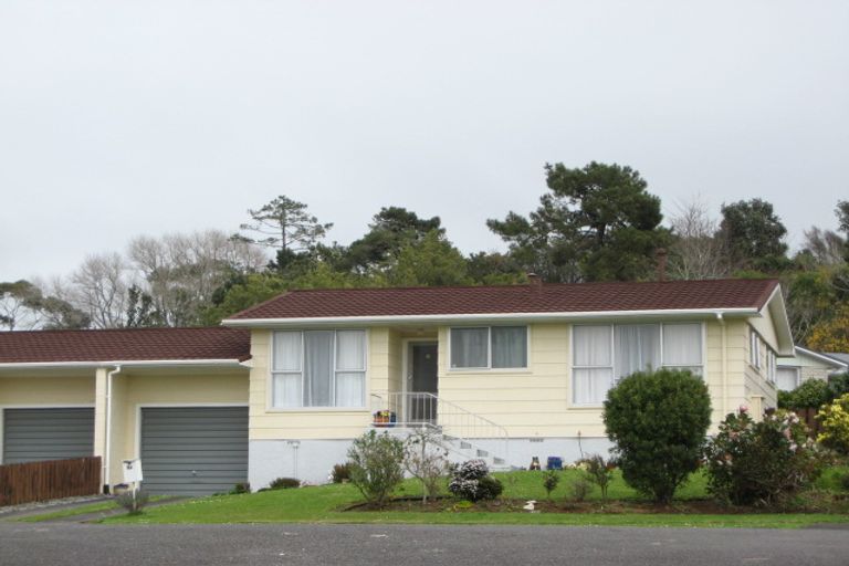 Photo of property in 11a Newlyn Place, Welbourn, New Plymouth, 4312