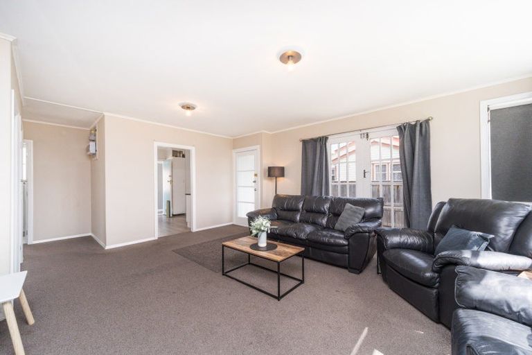 Photo of property in 32 Taylor Avenue, Feilding, 4702