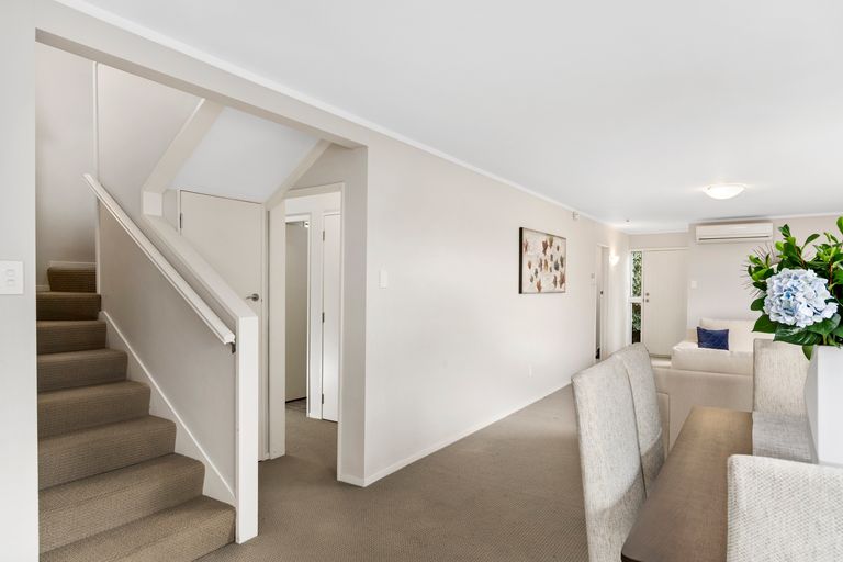 Photo of property in 34 Waikite Road, Welcome Bay, Tauranga, 3112