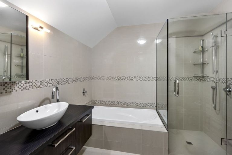 Photo of property in 92f Governors Bay Road, Cass Bay, Lyttelton, 8971