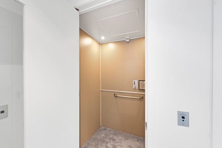 Photo of property in 4 Le Quesnoy Place, Cambridge, 3434