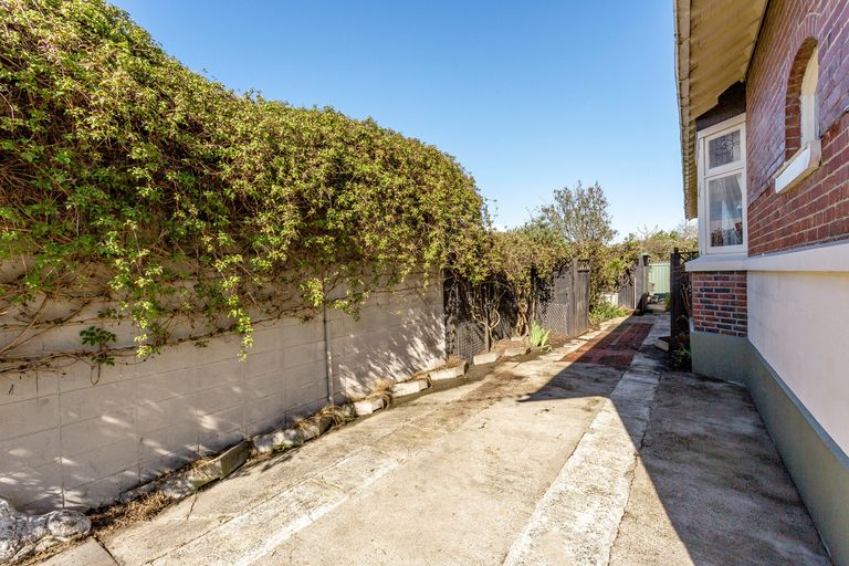 Photo of property in 94 Gordon Road, Mosgiel, 9024