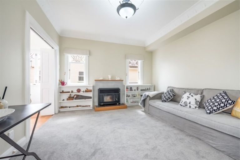 Photo of property in 24 Hart Avenue, Boulcott, Lower Hutt, 5011