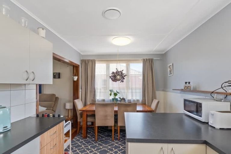 Photo of property in 24 Bellbrook Crescent, Shirley, Christchurch, 8013