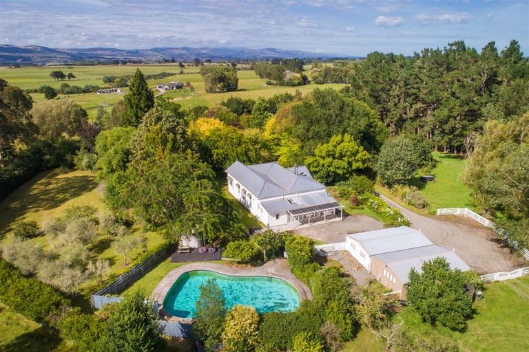 Photo of property in 659 Ashhurst Road, Ashhurst, Palmerston North, 4470