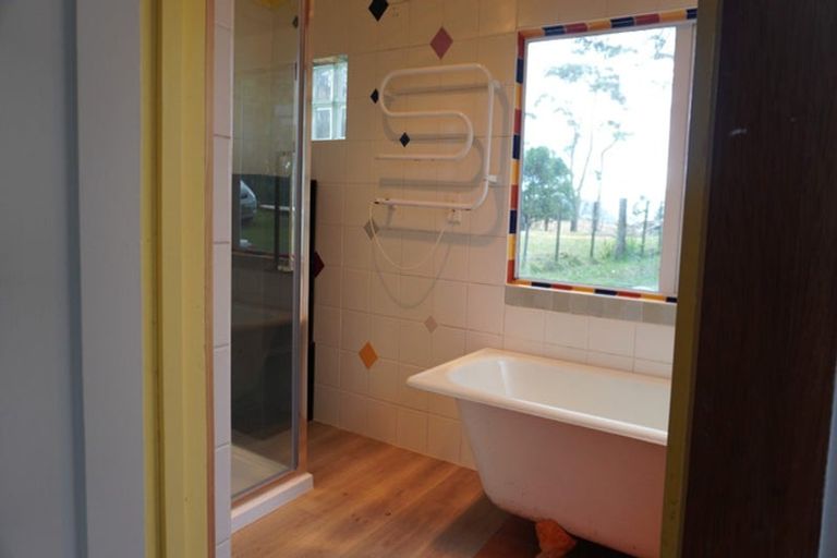 Photo of property in 1 Gomez Road, Hikurangi, 0181