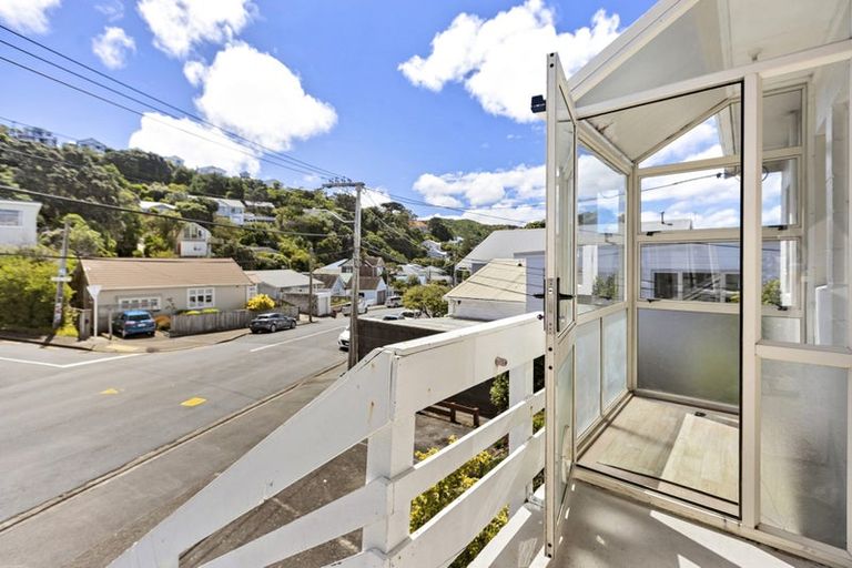 Photo of property in 3/201 Derwent Street, Island Bay, Wellington, 6023