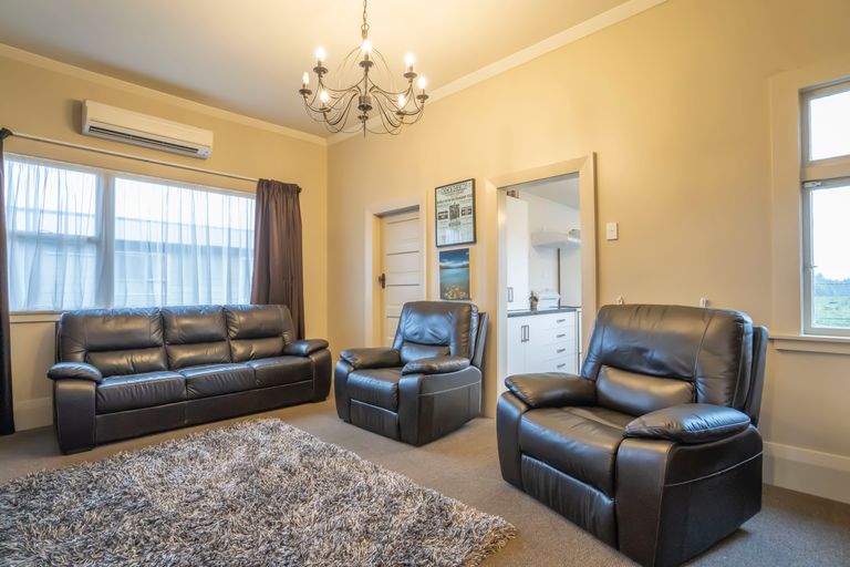 Photo of property in 128 Avon Road, Clifton, Invercargill, 9812