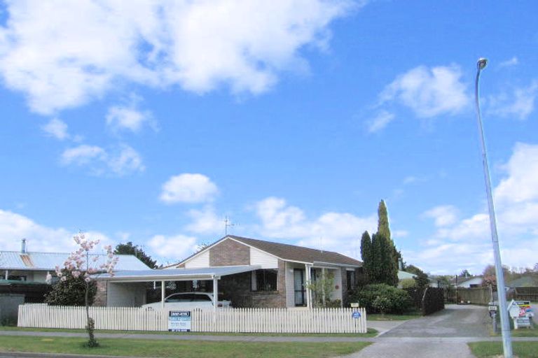 Photo of property in 2/51 Arthur Crescent, Hilltop, Taupo, 3330