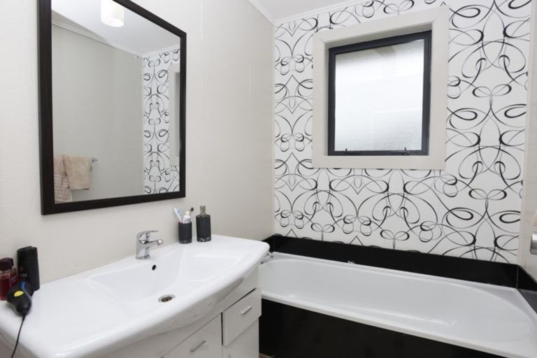 Photo of property in 88 Robertson Street, Richmond, Invercargill, 9810