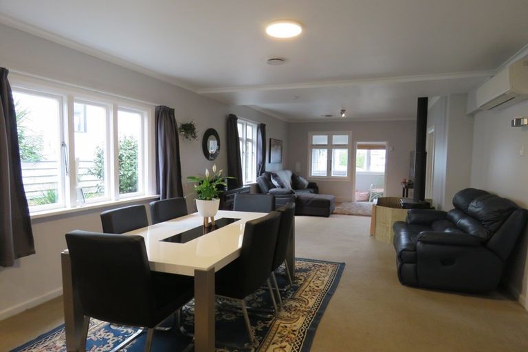 Photo of property in 32 Till Street, South Hill, Oamaru, 9400