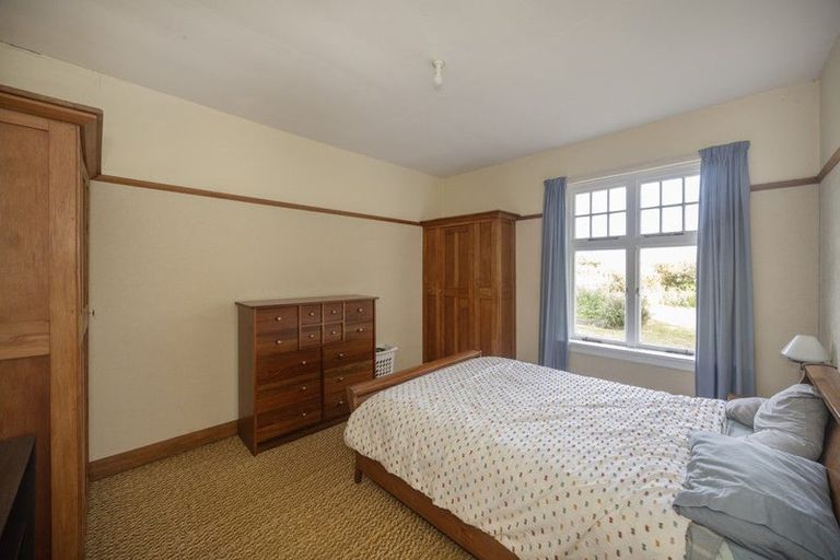 Photo of property in 76 Wharfe Street, South Hill, Oamaru, 9400