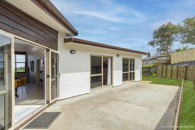 Photo of property in 14 Bell Common Close, Bethlehem, Tauranga, 3110
