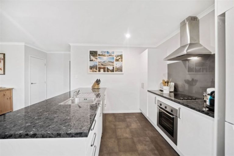 Photo of property in 52 Tiny Hill Drive, Rolleston, 7614