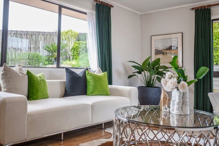 Photo of property in 71 Aberfeldy Avenue, Highland Park, Auckland, 2010