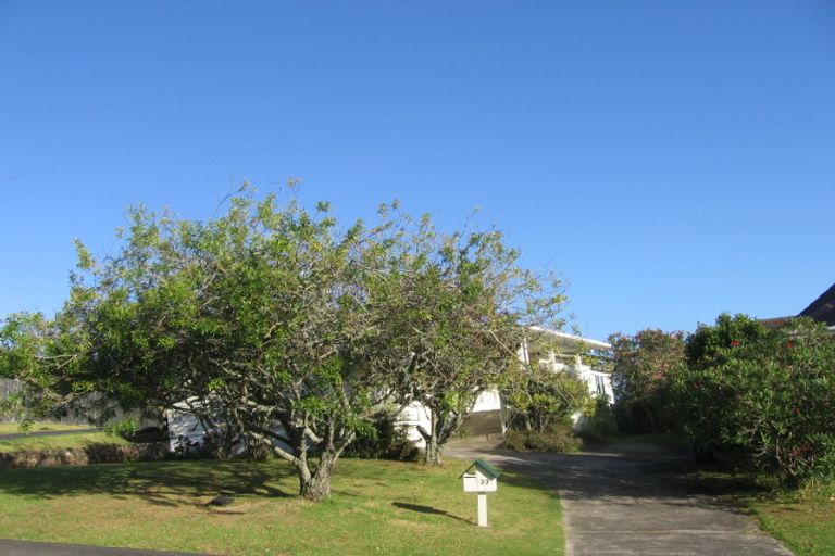 Photo of property in 35 Mountbatten Avenue, Hillcrest, Auckland, 0627