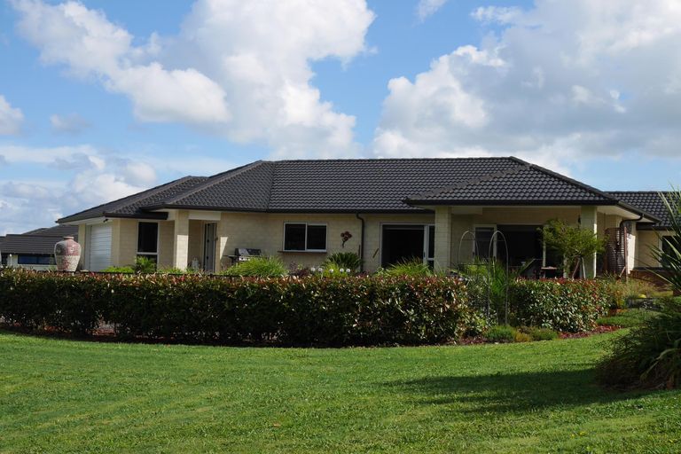 Photo of property in 32 Broad Oaks Road, Morrinsville, 3375