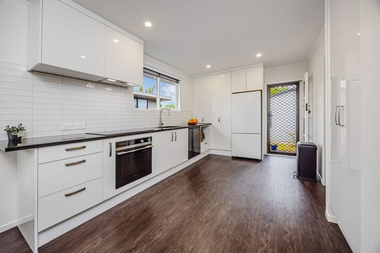 Photo of property in 22 Wayne Drive, Mangere, Auckland, 2022