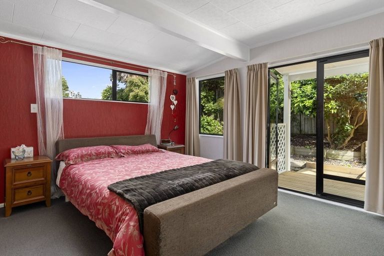 Photo of property in 110 Harbour View Road, Omokoroa, 3114