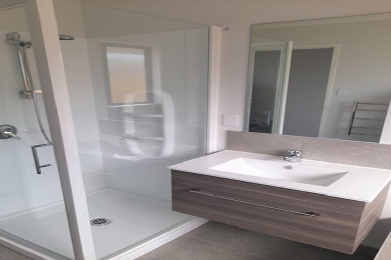 Photo of property in 14 Peacock Place, Pokeno, 2402