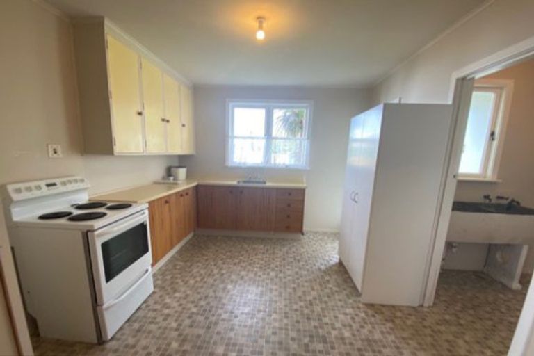 Photo of property in 67 Wharf Road, Te Atatu Peninsula, Auckland, 0610