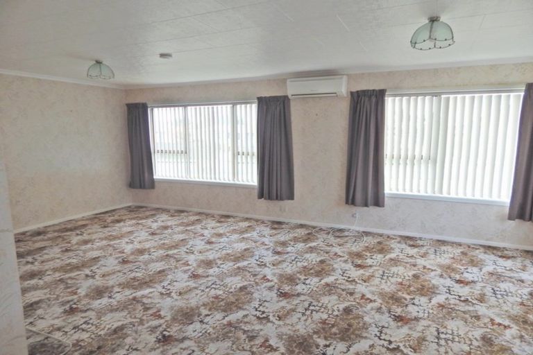 Photo of property in 3 George Street, Eltham, 4322