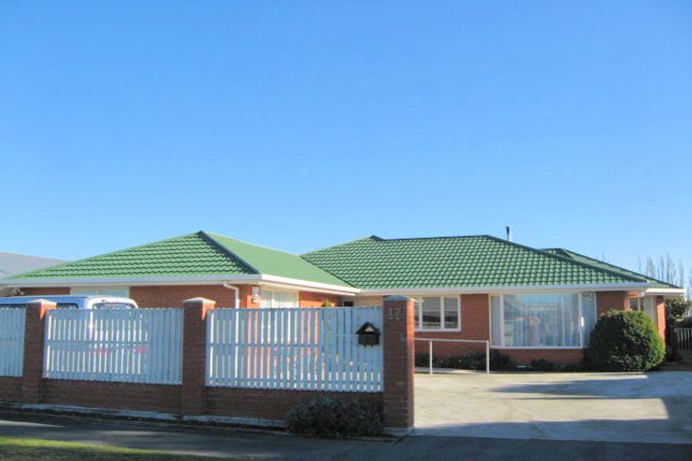 Photo of property in 17 Rushmore Drive, Belfast, Christchurch, 8051