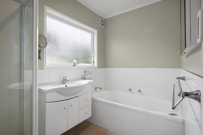 Photo of property in 19a Clark Road, Pahurehure, Papakura, 2113