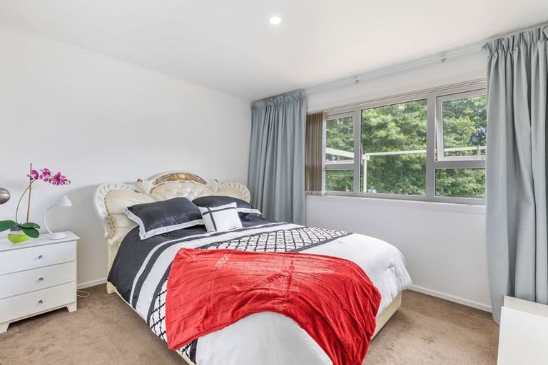 Photo of property in 4 Galilee Avenue, Red Hill, Papakura, 2110