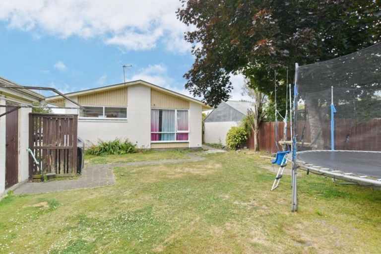 Photo of property in 5 Ansonby Street, Russley, Christchurch, 8042