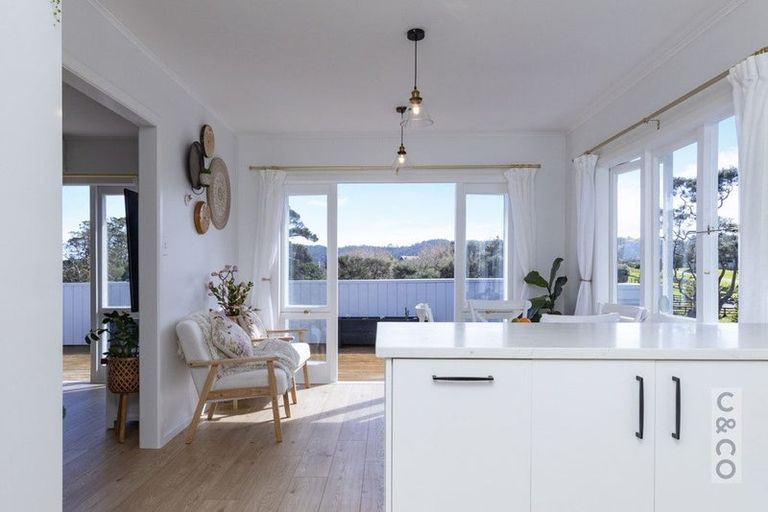 Photo of property in 50 Oraha Road, Huapai, Kumeu, 0892