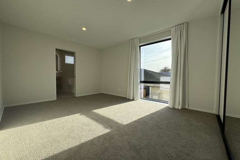 Photo of property in 2/14 Whiteleigh Avenue, Addington, Christchurch, 8024