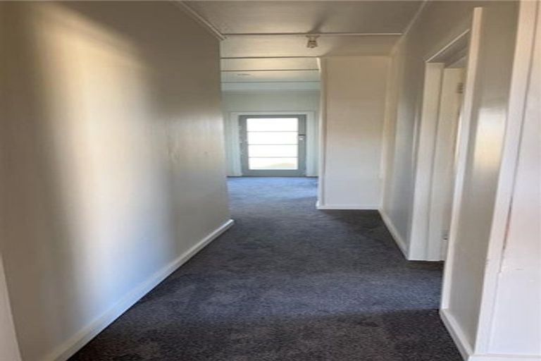 Photo of property in 23 Pakington Street, Westport, 7825