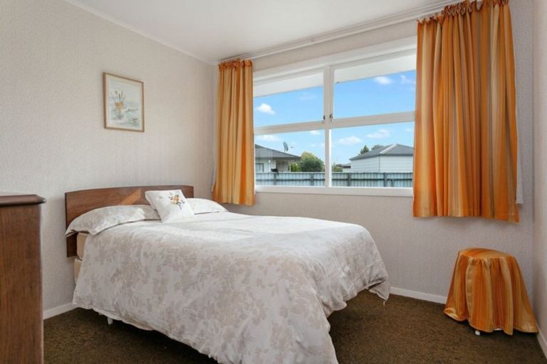 Photo of property in 6 Churchill Place, Cambridge, 3434