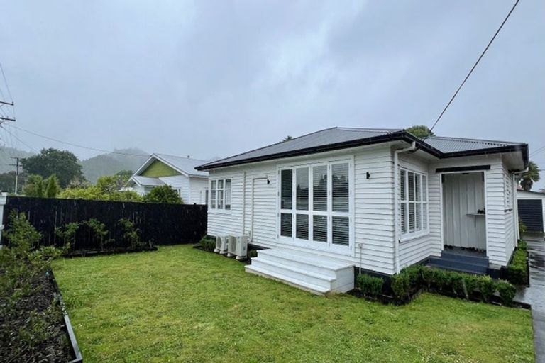 Photo of property in 15 Cairnfield Road, Kensington, Whangarei, 0112