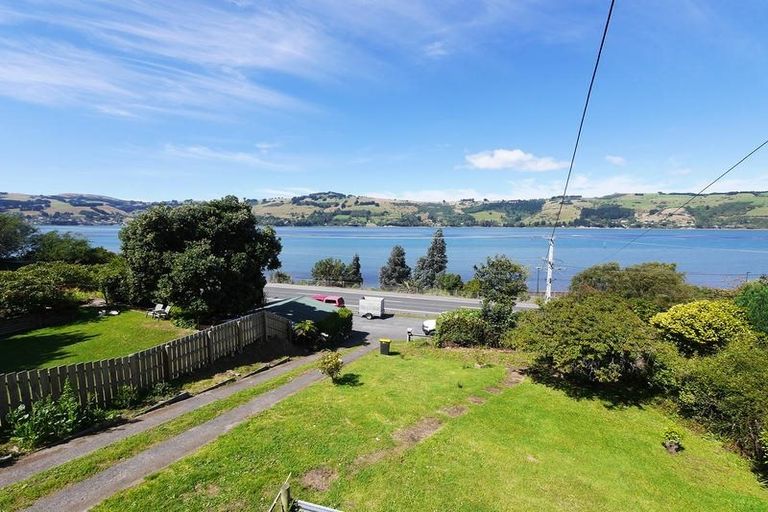 Photo of property in 335 Ravensbourne Road, Maia, Dunedin, 9022