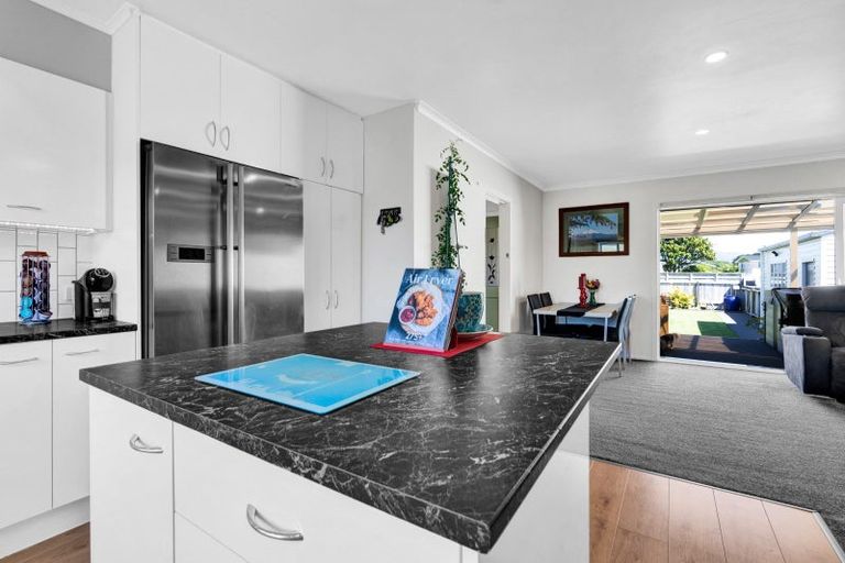 Photo of property in 151 Ngamotu Road, Spotswood, New Plymouth, 4310