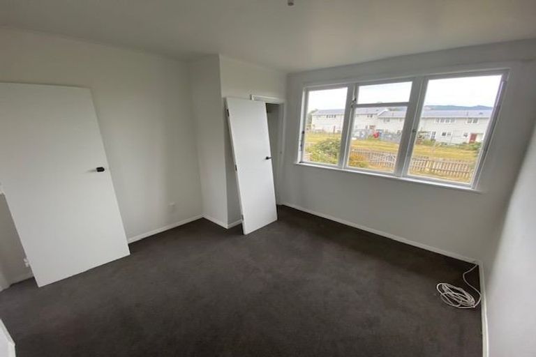 Photo of property in 24-30 Cheshire Street, Cannons Creek, Porirua, 5024