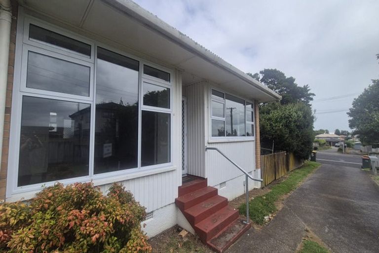 Photo of property in 4/96 Wallace Road, Papatoetoe, Auckland, 2025