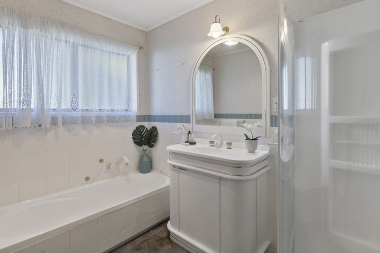 Photo of property in 63 Macdonald Road, Glenview, Hamilton, 3206